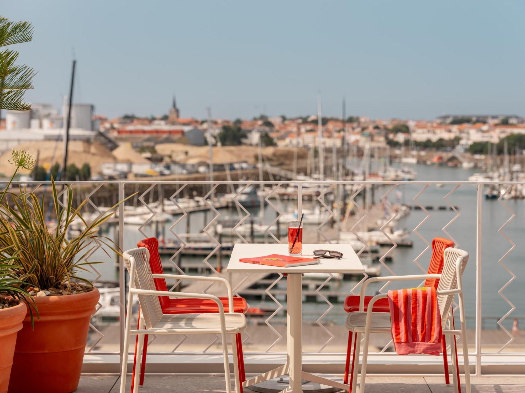 Hotel Vertime Les Sables-dʼOlonne Exteriör bild